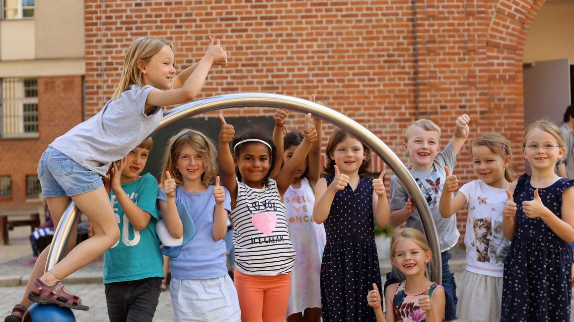 Platanus Schule Berlin | Platanus Kindergarten | Come in – We’re